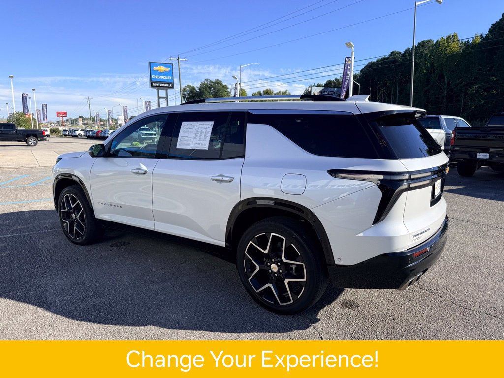 Used 2025 Chevrolet Traverse High Country FWD image 25