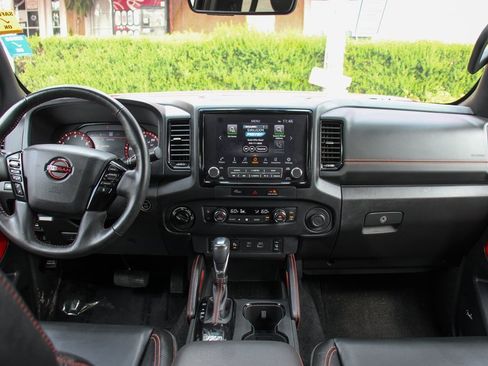 Used 2023 Nissan Frontier PRO-4X w/ Pro-4X Premium Package image 25