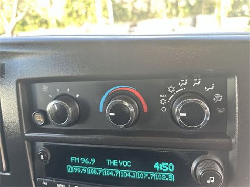 Used 2024 Chevrolet Express 2500 w/ Driver Convenience Package image 17