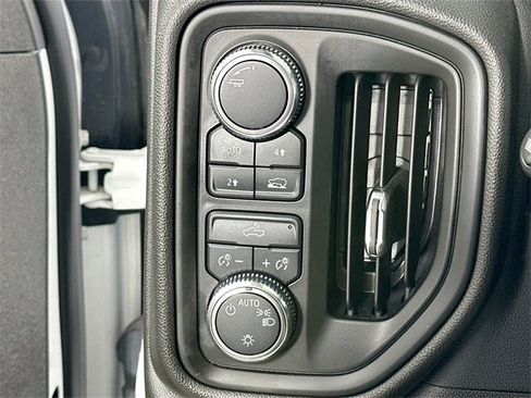 Used 2023 GMC Sierra 1500 Pro w/ Graphite Edition image 19