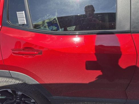 Used 2025 Chevrolet Equinox RS w/ Safety and Technology Package image 8