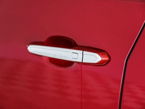 Used 2018 Cadillac CTS Luxury image 38