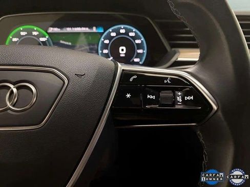 Used 2024 Audi Q8 e-tron Premium AWD/4WD image 41