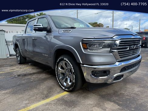 Used 2019 RAM 1500 Laramie image 4