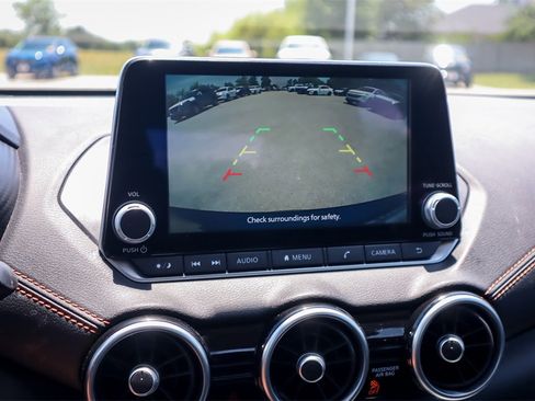 Used 2023 Nissan Sentra SR w/ Trunk Package image 16