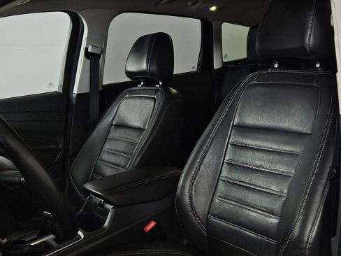 Used 2017 Ford Escape Titanium FWD image 23