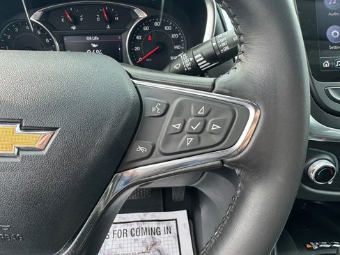 Used 2021 Chevrolet Equinox Premier w/ Redline Edition image 15