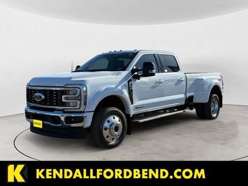 Used 2025 Ford F450 Lariat w/ FX4 Off-Road Package AWD/4WD image 1