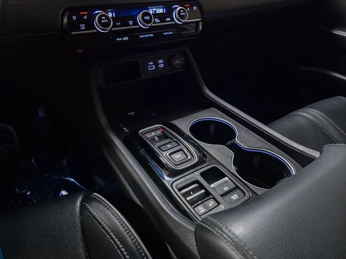 Certified 2023 Honda Pilot Elite image 33