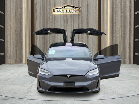 Used 2022 Tesla Model X AWD/4WD image 24