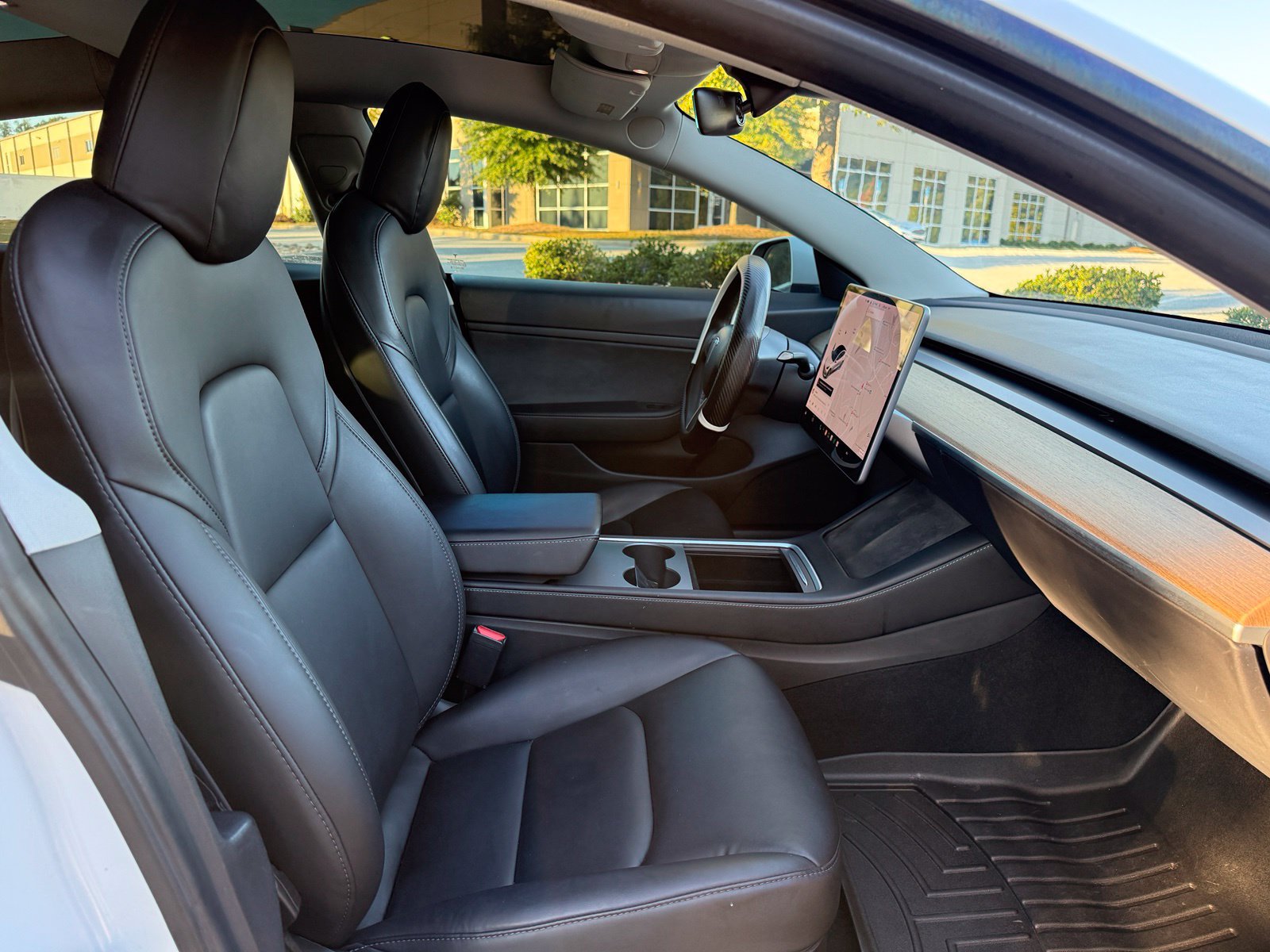 Used 2021 Tesla Model 3 Standard Range Plus RWD image 34