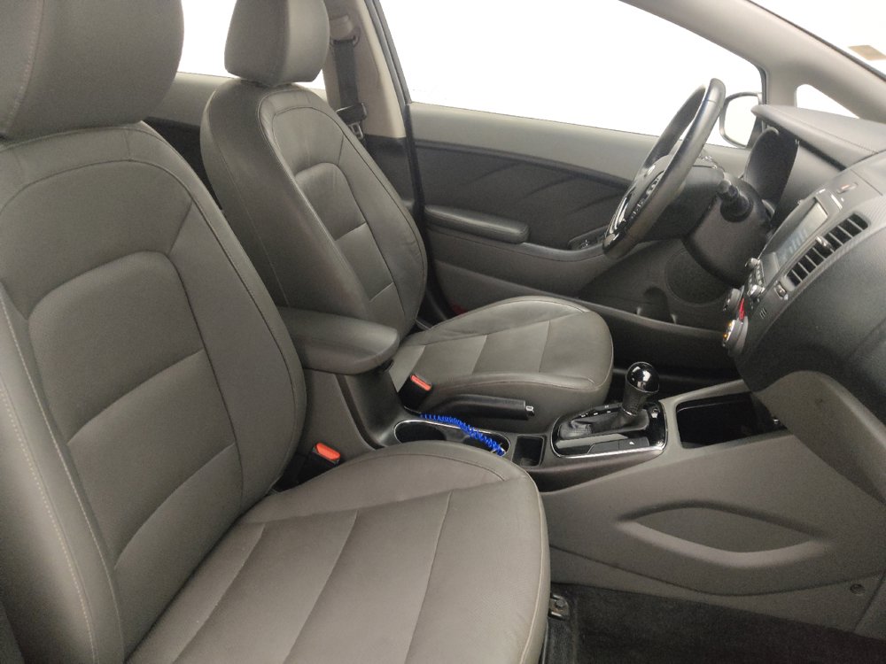 Used 2017 Kia Forte EX FWD image 21