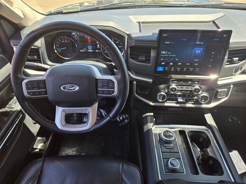 Used 2024 Ford Expedition Max XLT AWD/4WD image 11