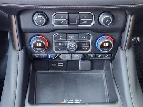 Certified 2022 Chevrolet Tahoe High Country RWD image 14