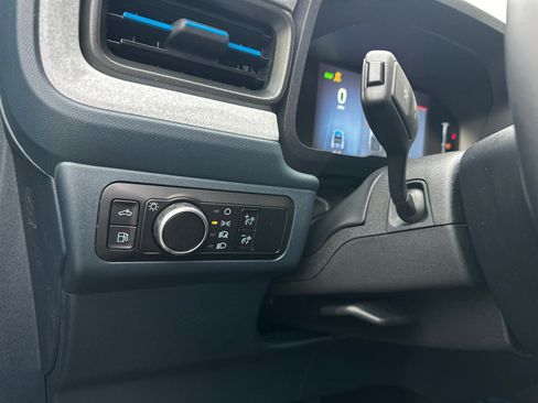 New 2025 Ford Maverick XLT w/ Equipment Group 301A image 31