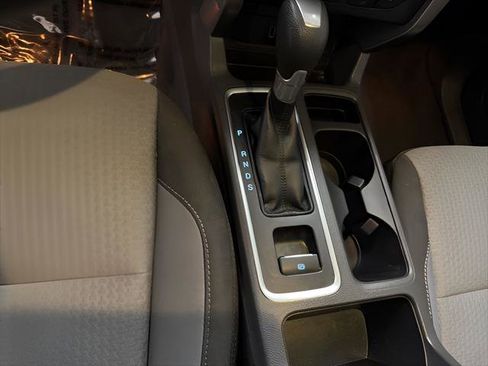 Used 2017 Ford Escape SE image 17