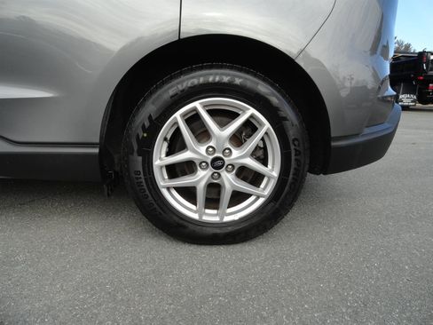 Certified 2023 Ford Edge SEL image 9