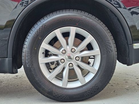 Used 2019 Dodge Durango SXT w/ 3rd Row Seating Group RWD image 29