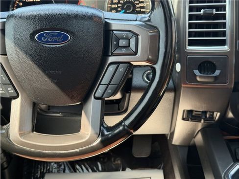 Used 2016 Ford F150 Limited RWD image 40