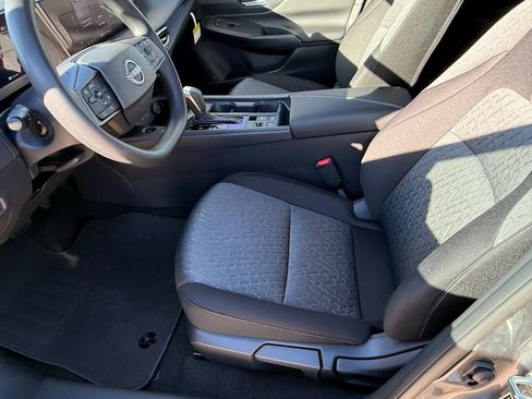 New 2026 Nissan Sentra SV w/ Floor Mat Package image 17