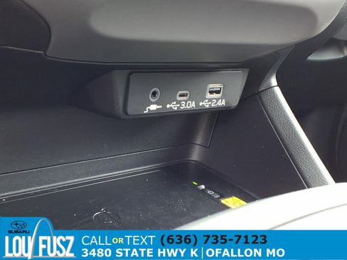 Certified 2025 Subaru Crosstrek 2.5i Limited w/ Crosstrek Mirror Package image 14