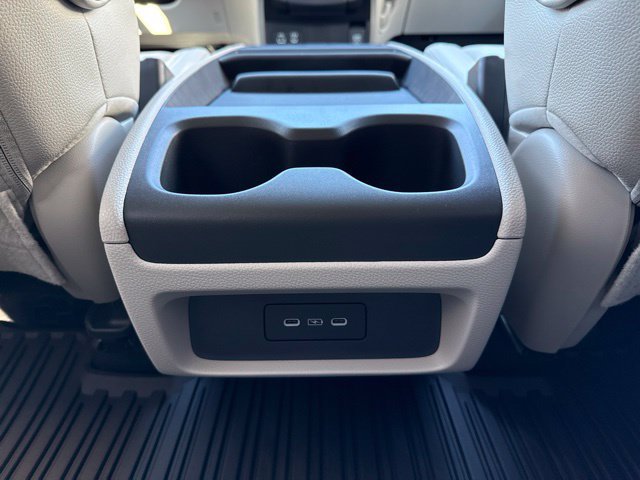 New 2027 Honda Odyssey EX-L image 14