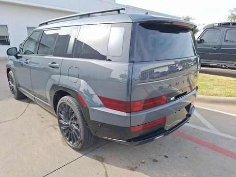 Used 2025 Hyundai Santa Fe Calligraphy image 4