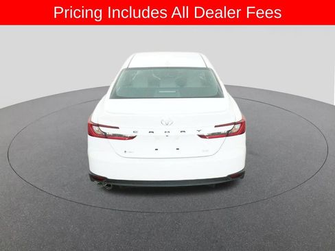 New 2026 Toyota Camry SE FWD image 7
