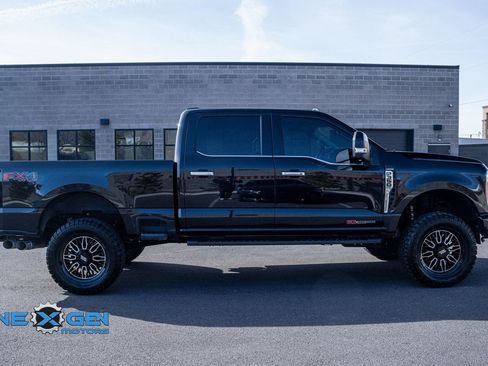 Used 2023 Ford F350 Limited w/ FX4 Off-Road Package AWD/4WD image 8