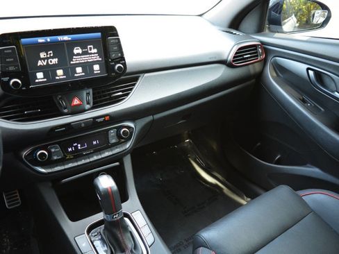 Used 2019 Hyundai Elantra GT N Line image 22