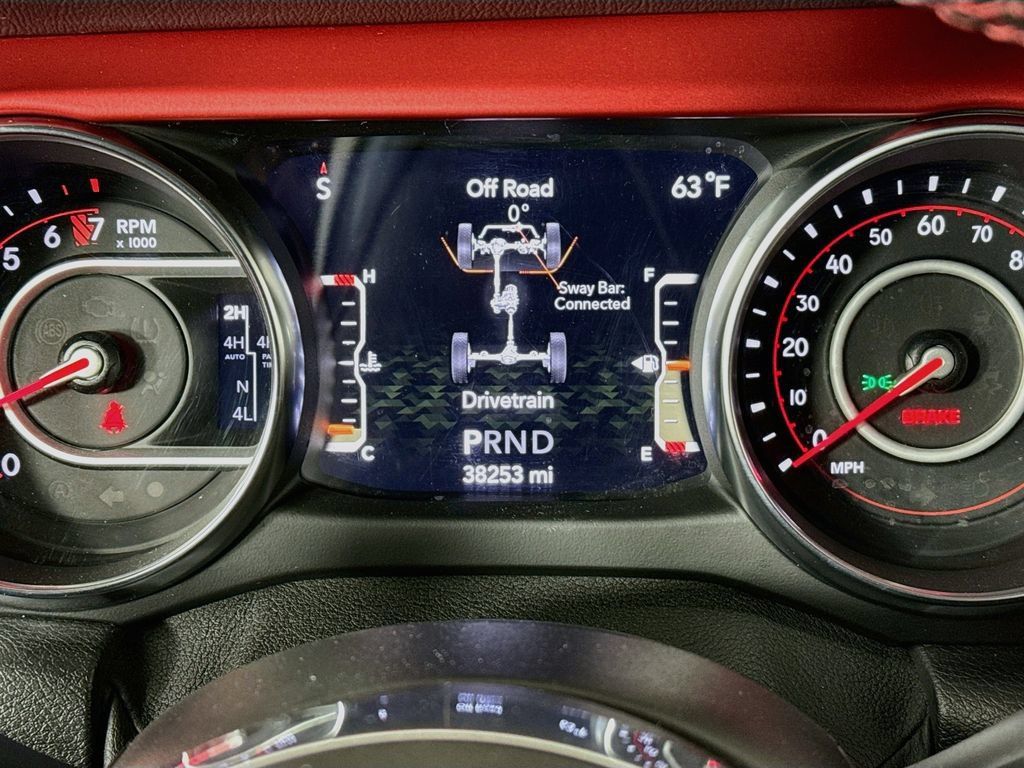 Used 2021 Jeep Wrangler Unlimited Rubicon w/ Uconnect 4C Nav & Sound Group AWD/4WD image 13