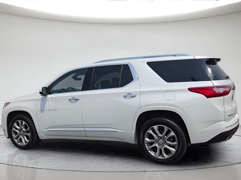 Used 2020 Chevrolet Traverse Premier AWD/4WD image 10