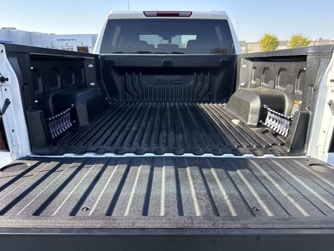 Used 2024 GMC Sierra 1500 Elevation AWD/4WD image 21