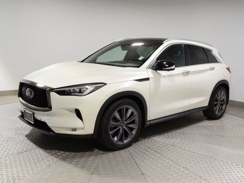 Used 2020 INFINITI QX50 Essential w/ Edition 30 Package AWD/4WD image 9