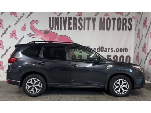Used 2019 Subaru Forester Premium w/ All-Weather Package image 10