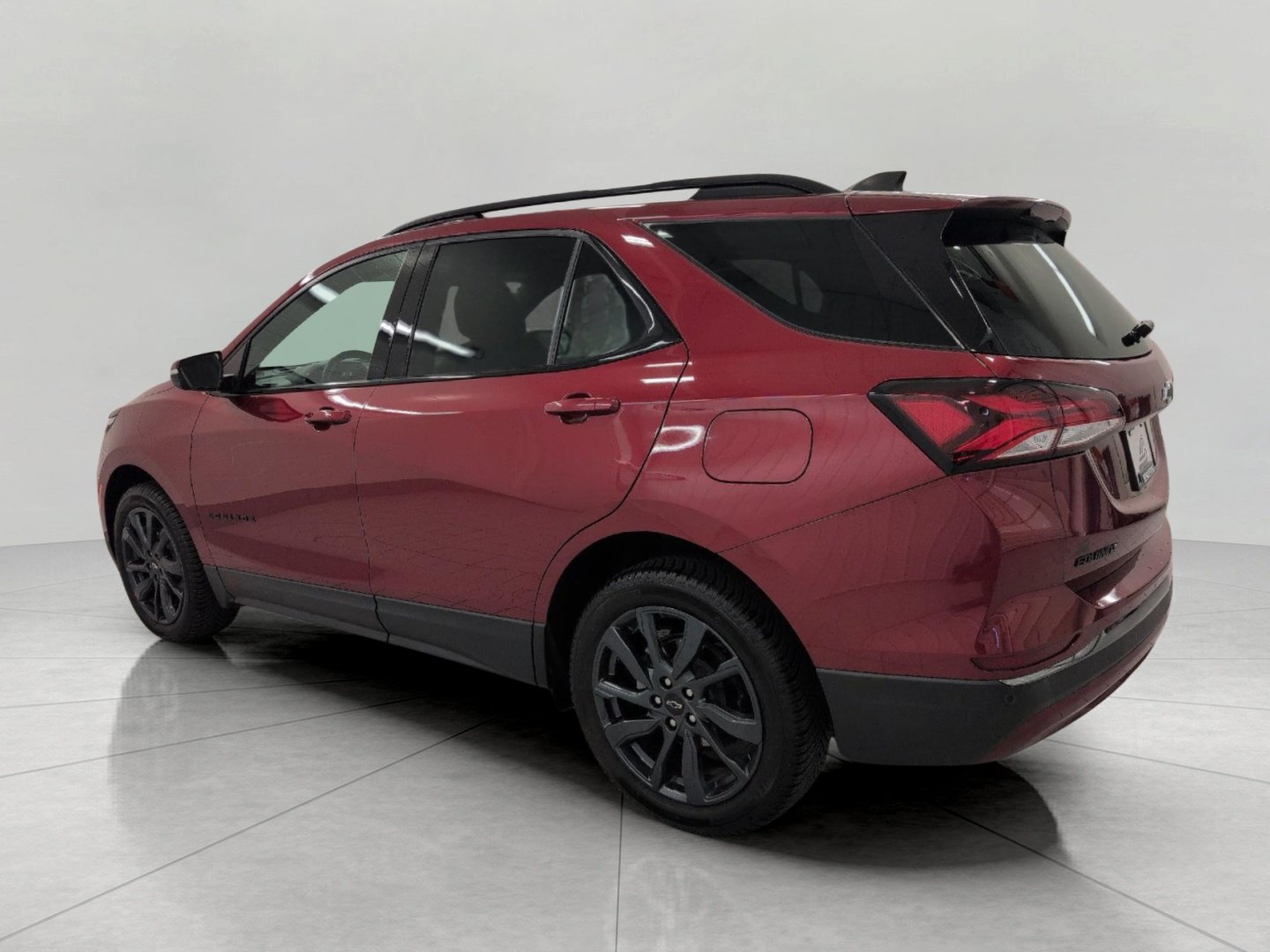 Certified 2022 Chevrolet Equinox RS w/ Infotainment Package AWD/4WD image 20