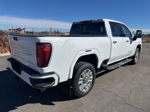 Used 2022 GMC Sierra 3500 Denali w/ Denali Ultimate Package image 6