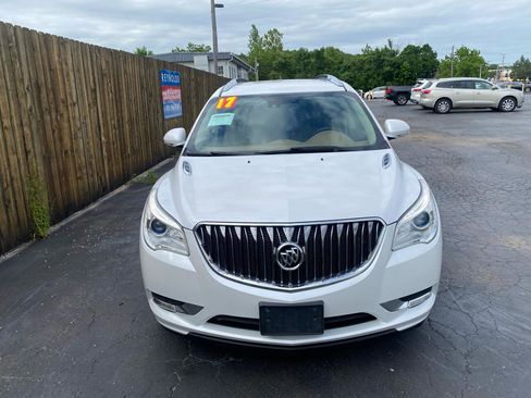 Used 2017 Buick Enclave Leather w/ Trailering Package FWD image 2