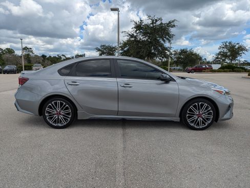 Used 2024 Kia Forte GT FWD image 3