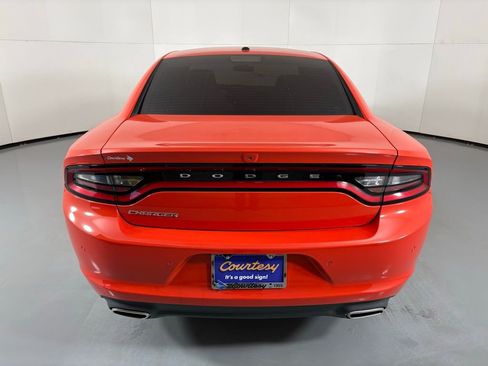 Used 2021 Dodge Charger SXT image 7