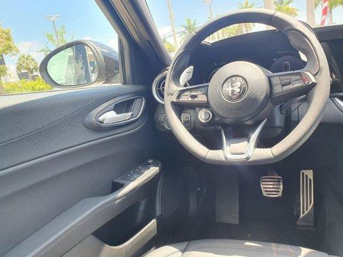 New 2024 Alfa Romeo Giulia Sprint RWD image 9