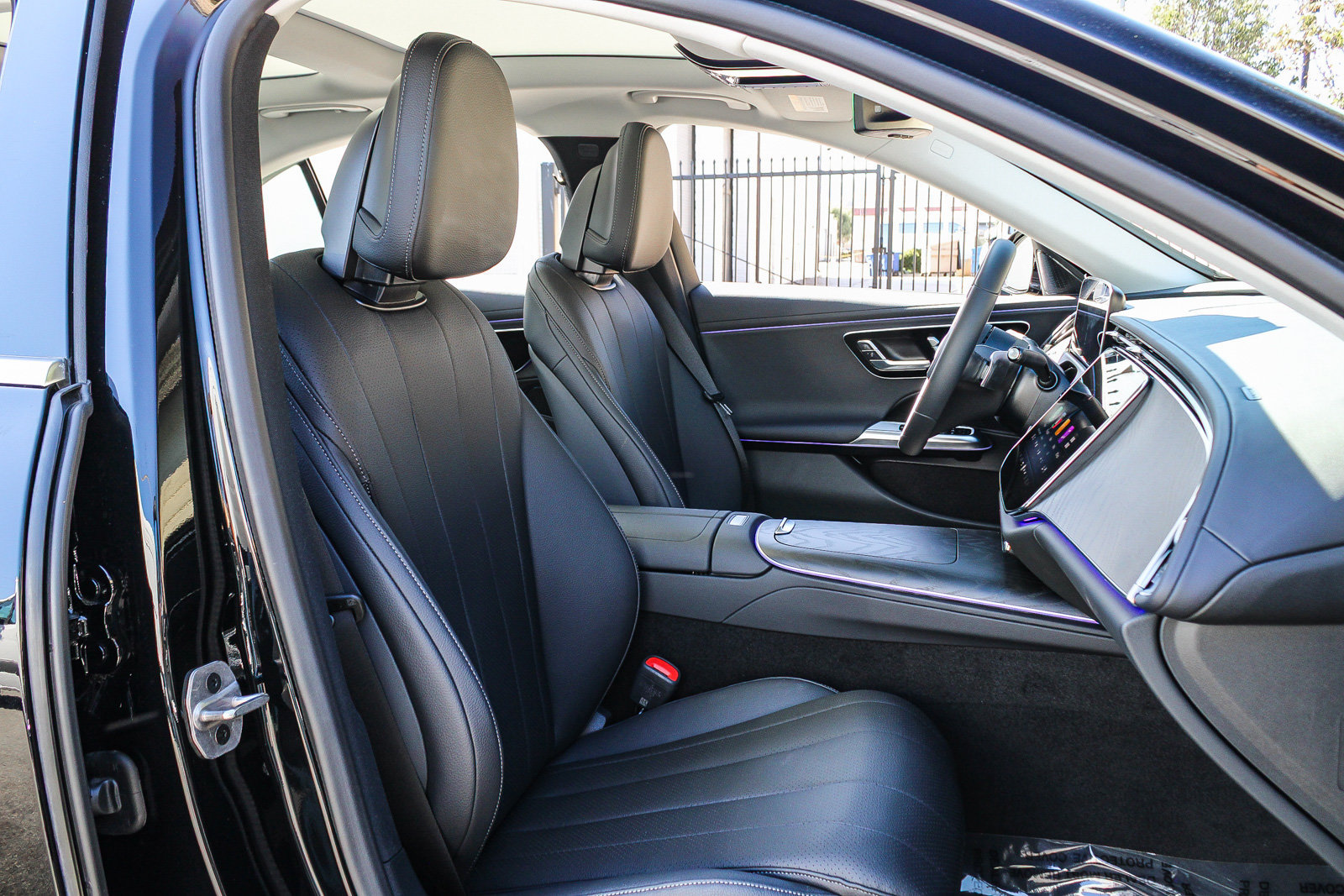 Used 2026 Mercedes-Benz E 350 4MATIC Sedan image 17