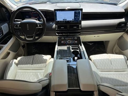 Used 2022 Lincoln Navigator Black Label AWD/4WD image 31