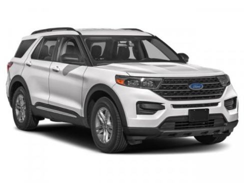 Used 2023 Ford Explorer XLT w/ Equipment Group 202A AWD/4WD image 9