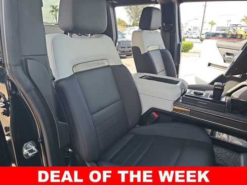 Used 2024 GMC Hummer EV 3X AWD/4WD image 10