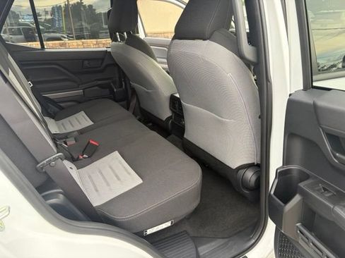 Used 2025 Toyota 4Runner 4WD image 34