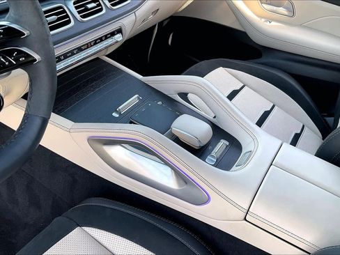 Used 2024 Mercedes-Benz GLE 53 AMG AMG GLE 53 image 15