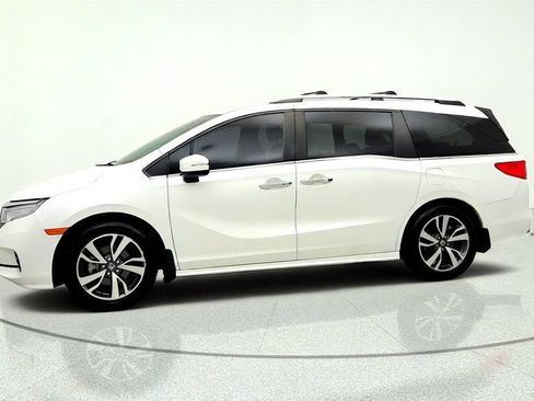 Used 2021 Honda Odyssey Touring image 8