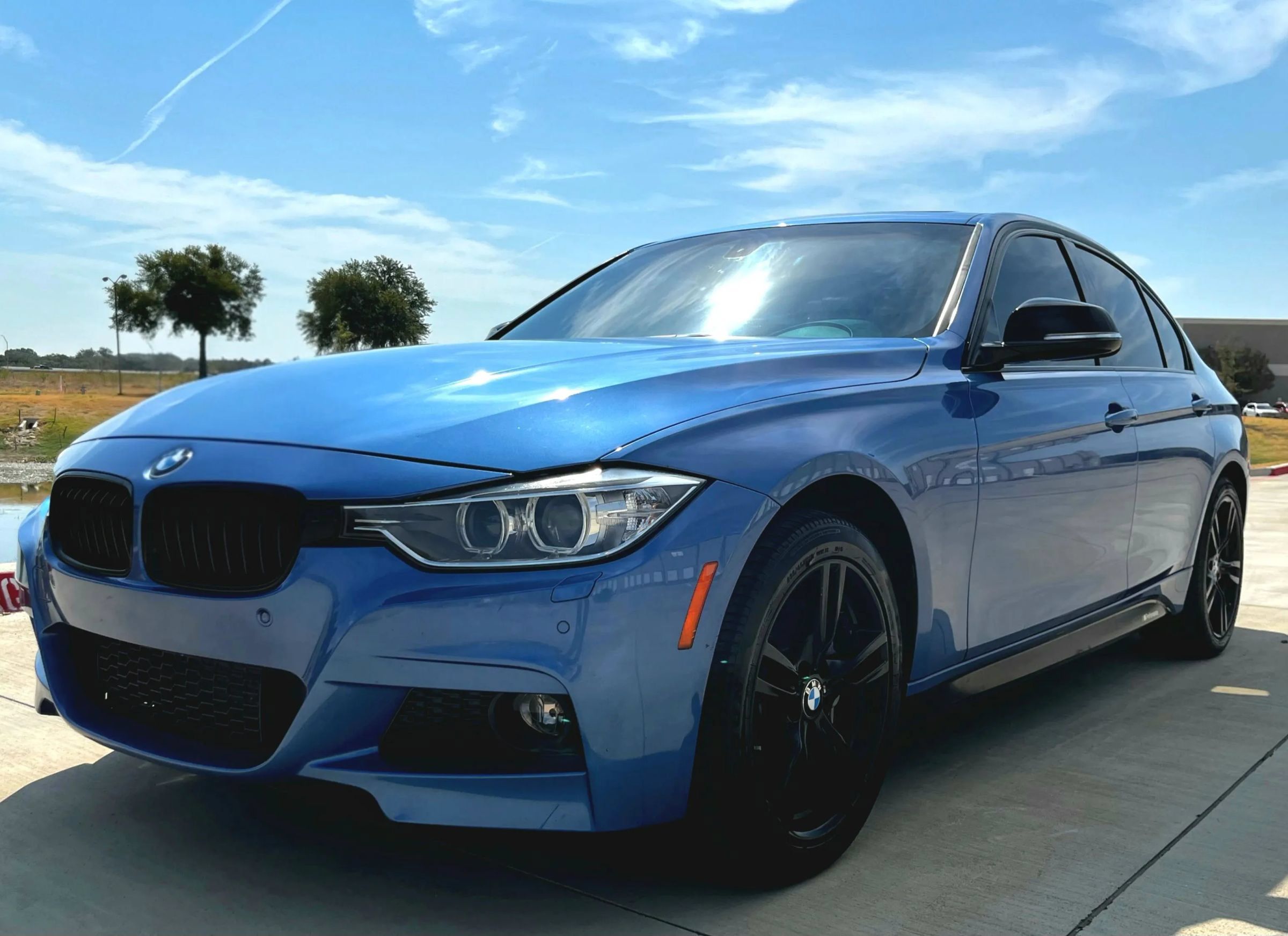 Used 2015 BMW 335i xDrive Sedan AWD/4WD image 5