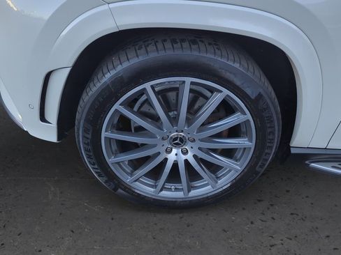 Used 2020 Mercedes-Benz GLS 580 4MATIC image 9